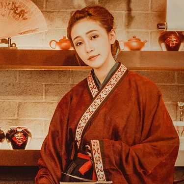 畫情唯美頭像，唯美古風(fēng)女子真人頭像