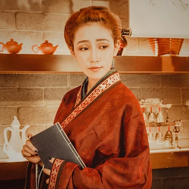 畫情唯美頭像，唯美古風(fēng)女子真人頭像