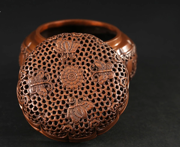 蝶戀花熏香爐，仿古紫銅鏤空香爐