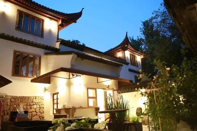 秋意正濃，與8家最美民宿一起相約杭州