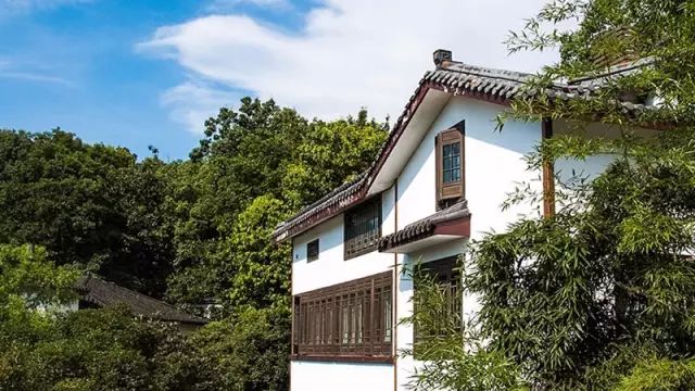 秋意正濃，與8家最美民宿一起相約杭州