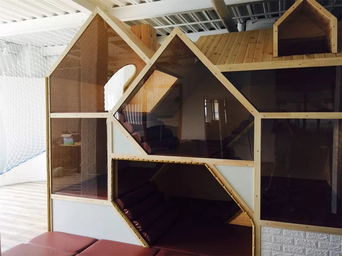 青島·Villaart維林藝墅，因?yàn)榉孔訍?ài)上一座城