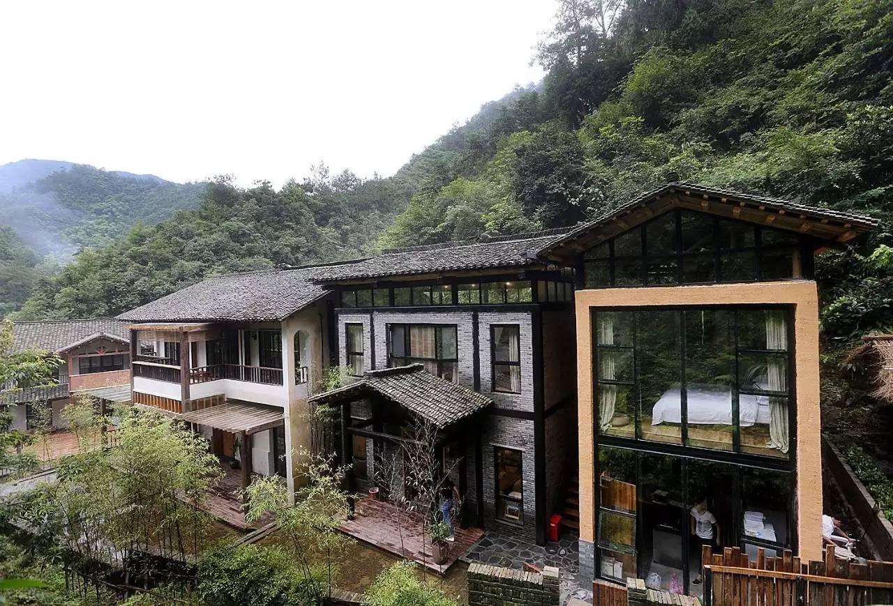 雪坑村·美客愛途，愛上美麗的客居地和旅途故事