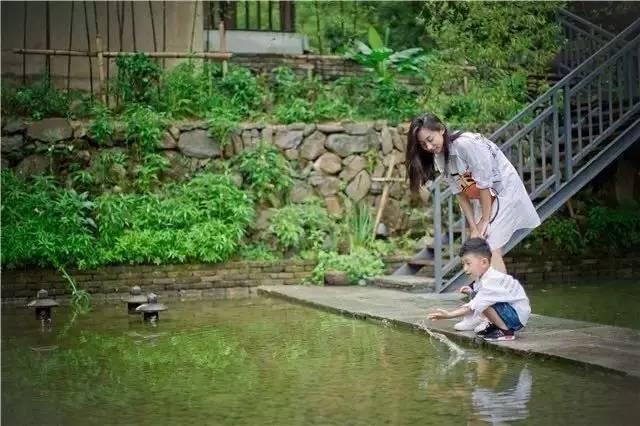 雪坑村·美客愛途，愛上美麗的客居地和旅途故事