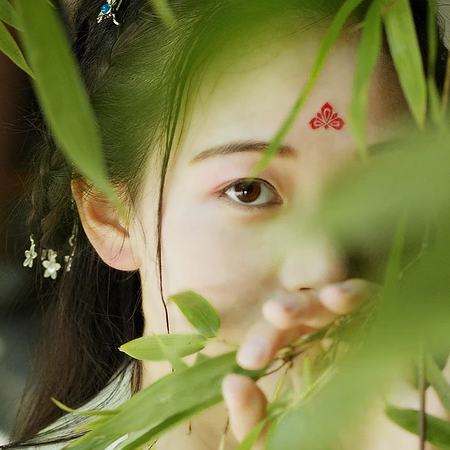 綠陰樹(shù)下閨蜜頭像，唯美古風(fēng)女子頭像