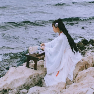 優(yōu)雅白衣女子頭像，唯美古風(fēng)女子真人頭像