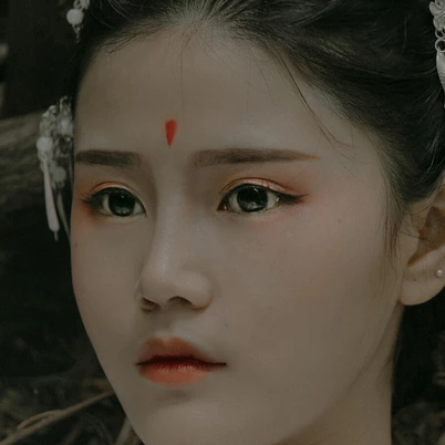 白衣素紗女子頭像像，唯美古風(fēng)女子真人頭像