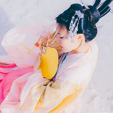 冰雪美人飄逸唯美頭像，唯美古風(fēng)女子頭像