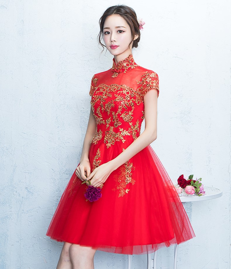 蕾絲復(fù)古立領(lǐng)中式禮服，時(shí)尚優(yōu)雅網(wǎng)紗晚禮服