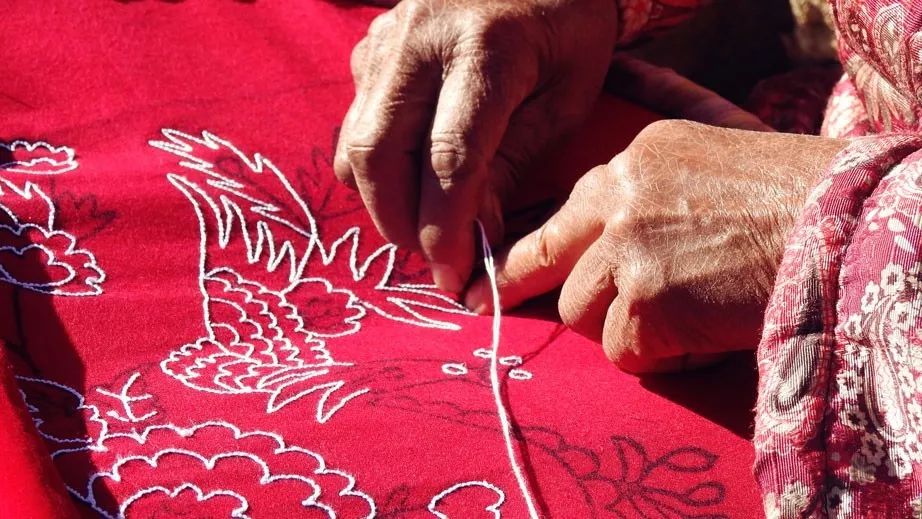 安之若宿·山，建一小屋與你晨鐘暮鼓