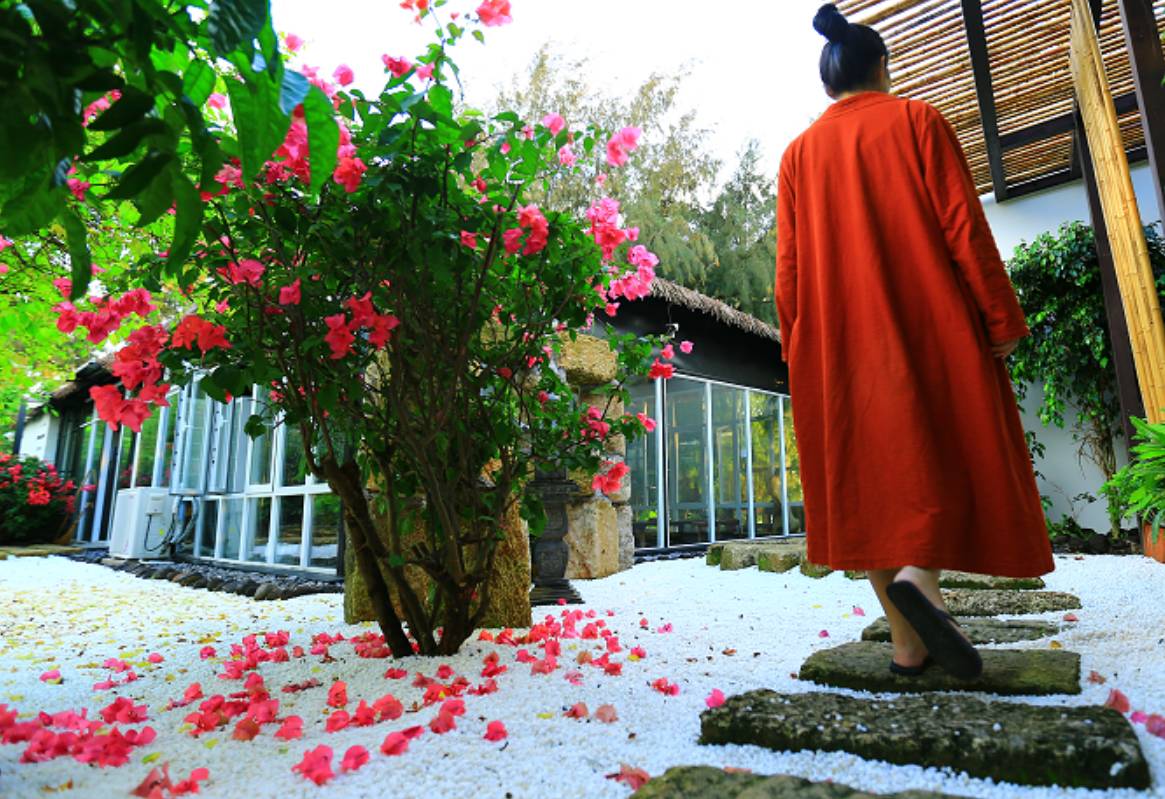 慢點藝術(shù)民宿，世間所有努力都是為了慢點