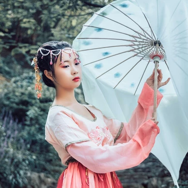 浮世年華少女頭像，唯美古風(fēng)真人頭像