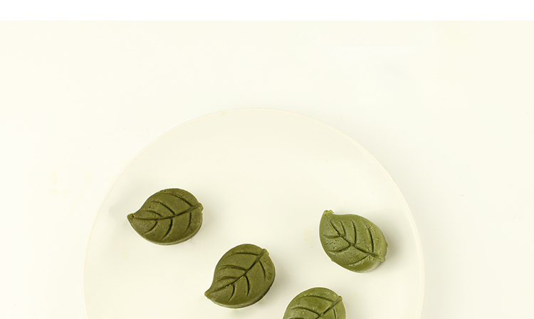 傳統(tǒng)美食中式糕點心抹茶綠豆糕