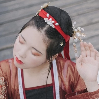 紅衣少女頭像，唯美古風女子真人頭像