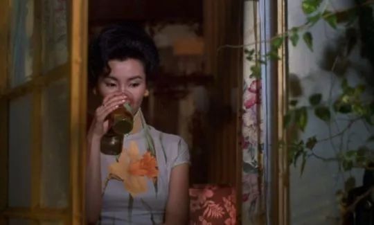 中國旗袍文化，乍見之歡與久看不厭