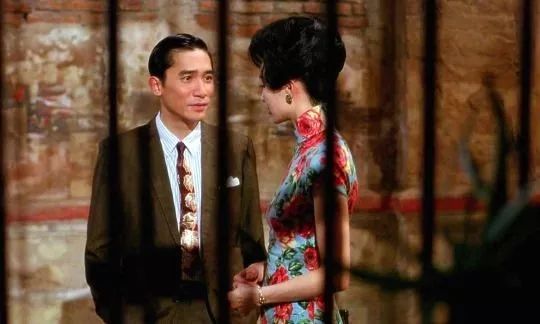 中國旗袍文化，乍見之歡與久看不厭