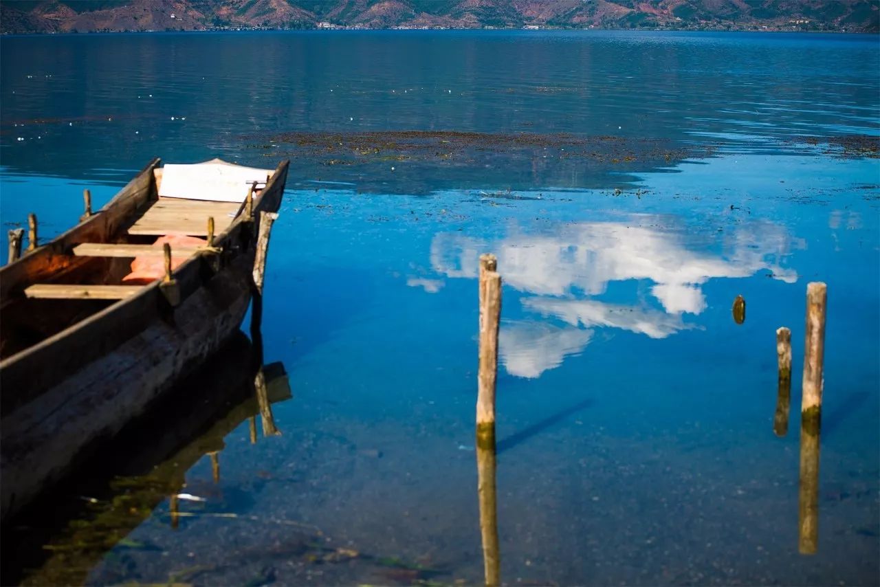 瀘沽湖·野火集，時(shí)光匆忙別錯(cuò)過(guò)年輕的瘋狂