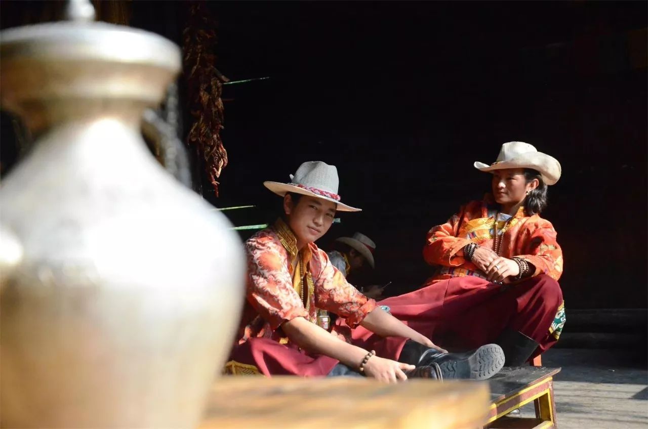 瀘沽湖·野火集，時(shí)光匆忙別錯(cuò)過(guò)年輕的瘋狂