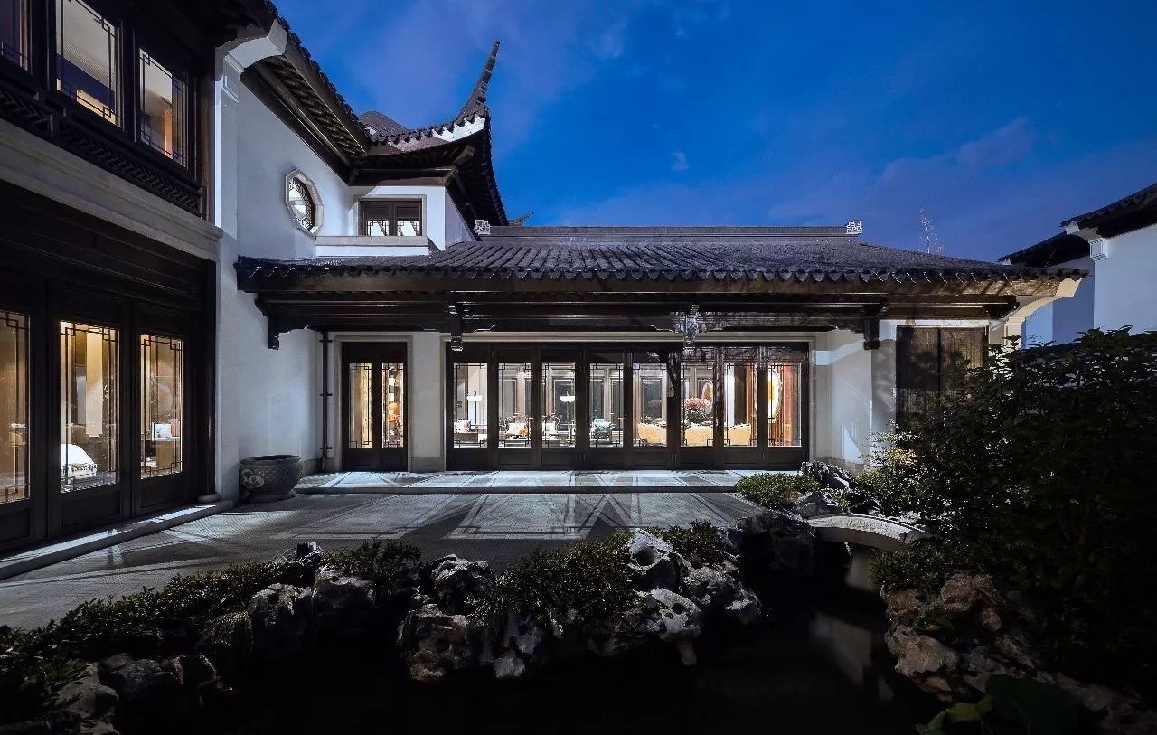 詩意家佳樂文學(xué)元素的中式大宅裝修設(shè)計(jì)