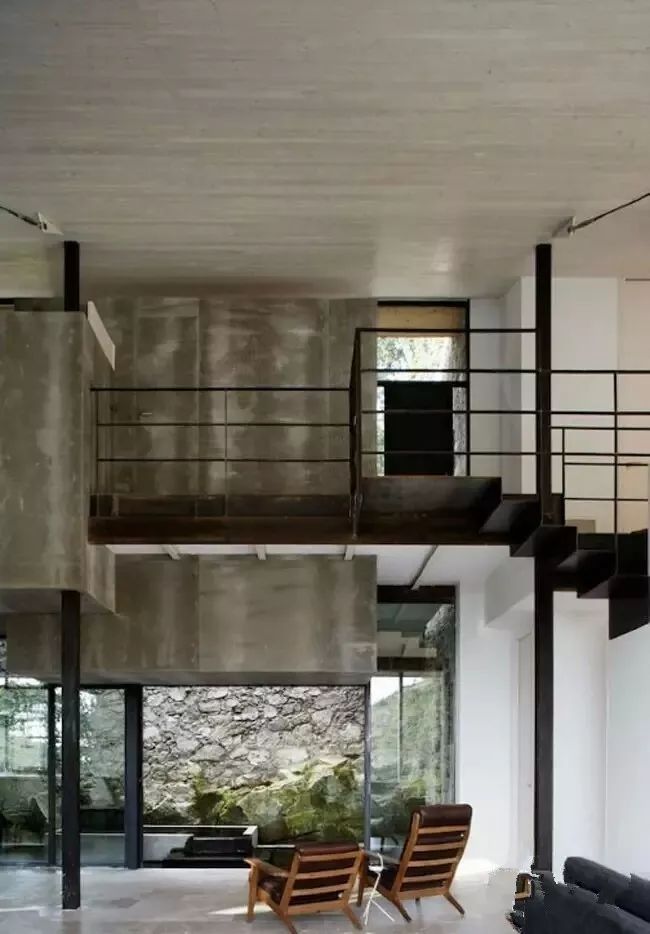 驚呆了，雞窩豬舍馬廄牛棚羊圈變民宿!