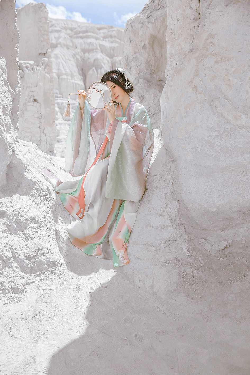 古風(fēng)雪山孤寂·古裝人像攝影