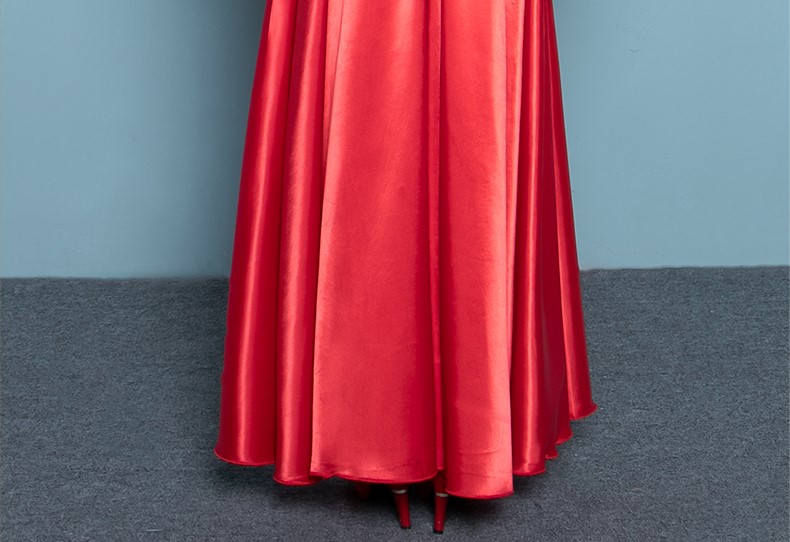 家佳樂文學(xué)高貴刺繡嫁衣，新娘結(jié)婚中式禮服