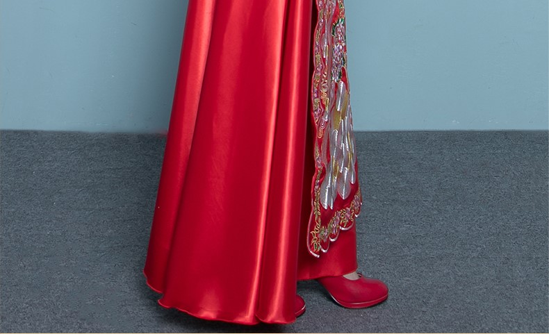 家佳樂文學(xué)高貴刺繡嫁衣，新娘結(jié)婚中式禮服