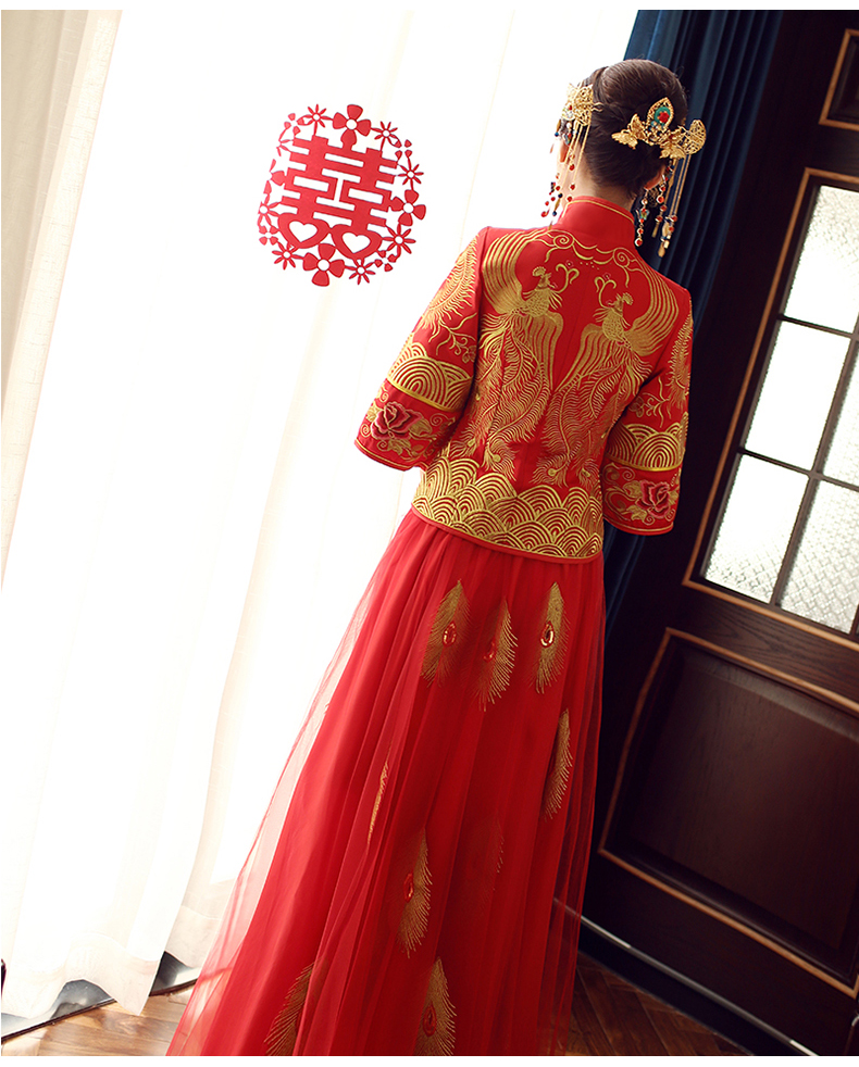 傳統(tǒng)古典中式禮服，復(fù)古新娘結(jié)婚禮服