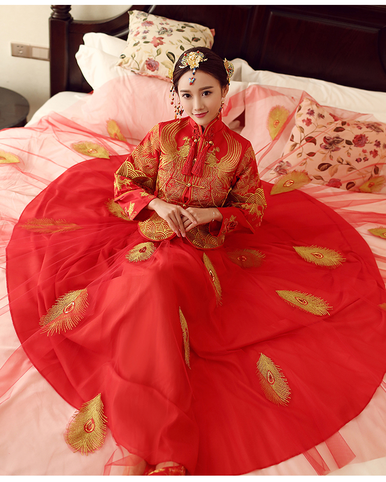 傳統(tǒng)古典中式禮服，復(fù)古新娘結(jié)婚禮服