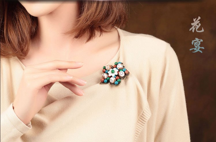 五瓣花朵古典小清新胸針，復(fù)古風(fēng)胸花飾品