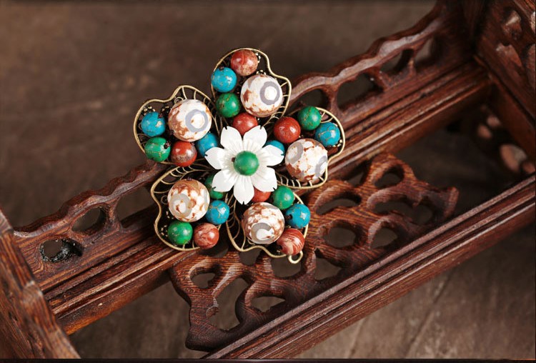 五瓣花朵古典小清新胸針，復(fù)古風(fēng)胸花飾品