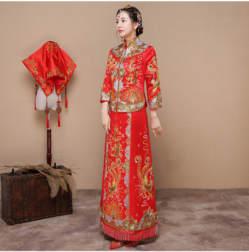 龍鳳之喜中式禮服，精致新娘結(jié)婚禮服