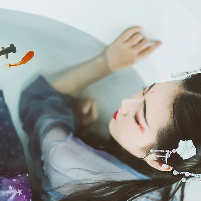 金魚妖艷的女子頭像，唯美古風(fēng)真人頭像