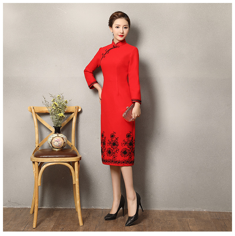 復(fù)古之美紅色旗袍，蕾絲花紋修身旗袍裙