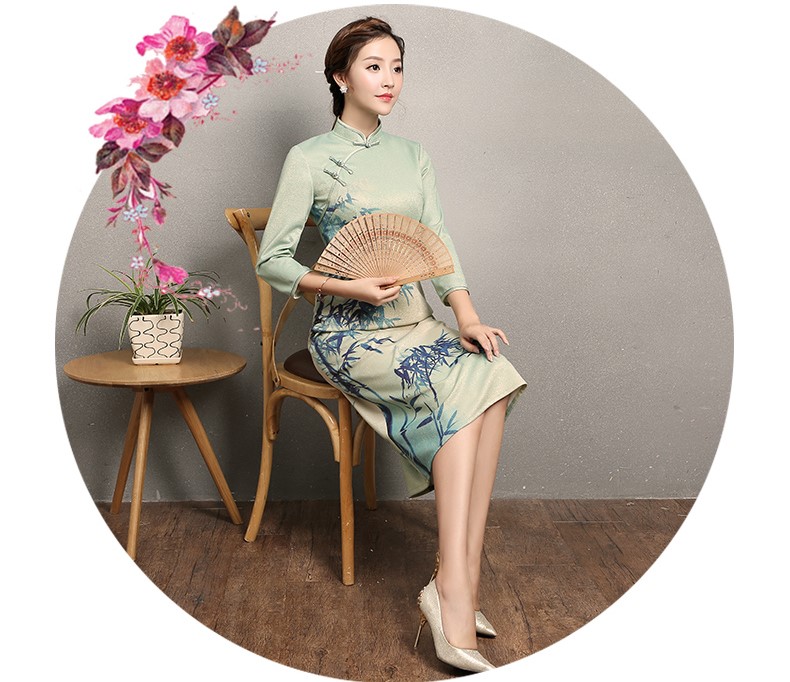 淡綠羞竹印花旗袍，時(shí)尚家佳樂文學(xué)旗袍裙