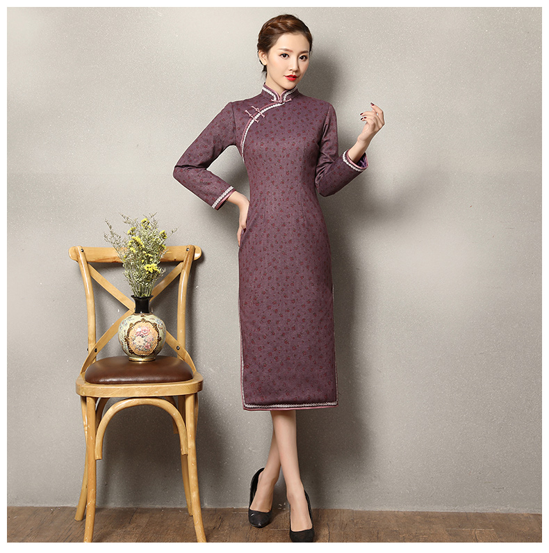 灰紫色雅玉旗袍，復(fù)古暗紅色小花旗袍裙