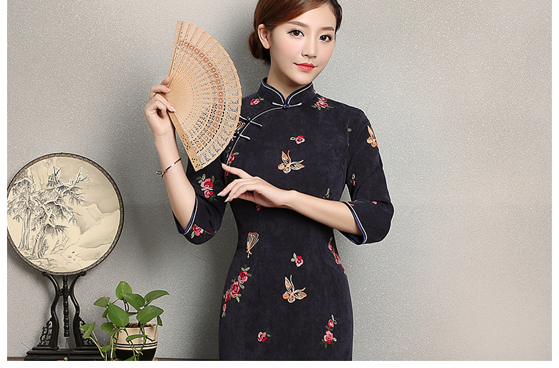 藍灰色蝴蝶旗袍，優(yōu)雅復(fù)古旗袍裙