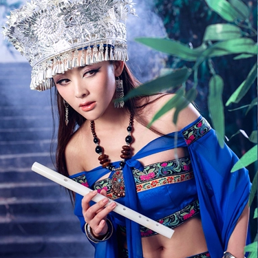 性感孔雀翎女生頭像，唯美古風真人頭像