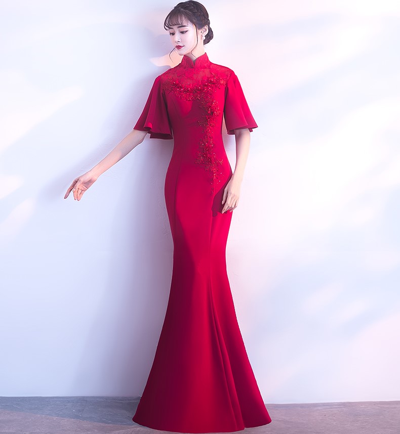 時尚喇叭袖口中式禮服，立體花朵魚尾晚禮服