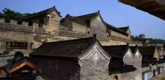 十處有特色的中國(guó)古建筑