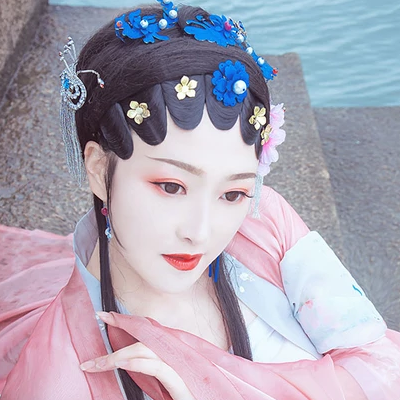 京劇花旦帶折扇女生頭像，唯美古風(fēng)真人頭像