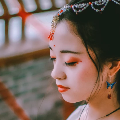 嬌艷女子頭像，唯美古風真人頭像