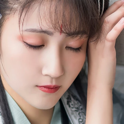 古典琵琶女子頭像，唯美古風真人頭像