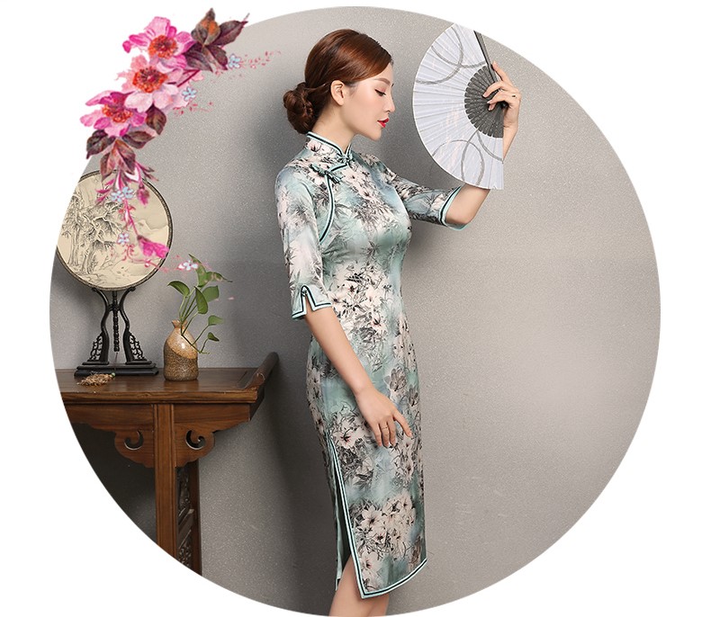 淡青色印花旗袍，芳顏中袖真絲旗袍裙