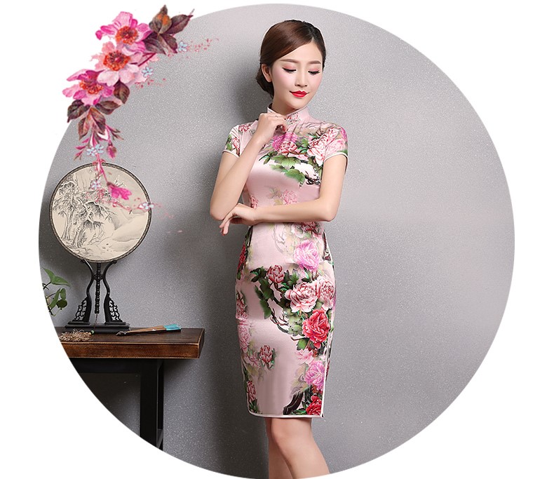 粉色牡丹印花旗袍，復(fù)古時(shí)尚短袖旗袍裙