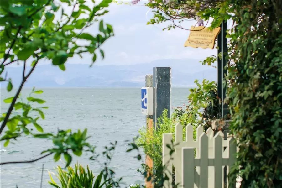 大理洱?！w心，歸心看海煙雨江南