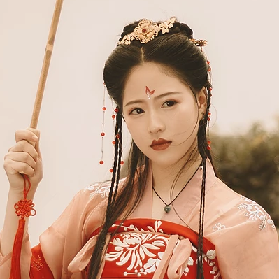 紅色帶傘女子頭像，唯美古風(fēng)真人頭像