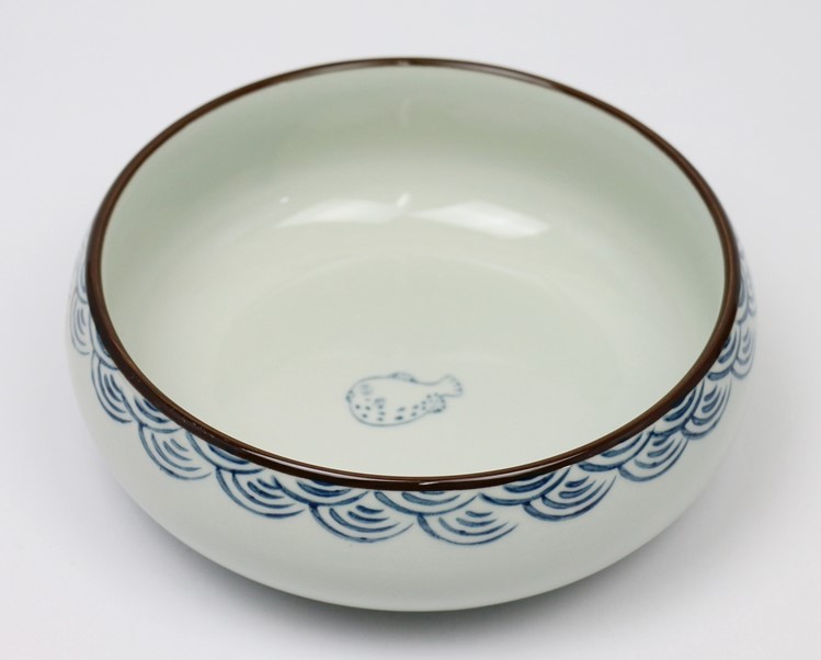 三款手繪陶瓷水淺茶洗水盂，海魚瓷筆洗