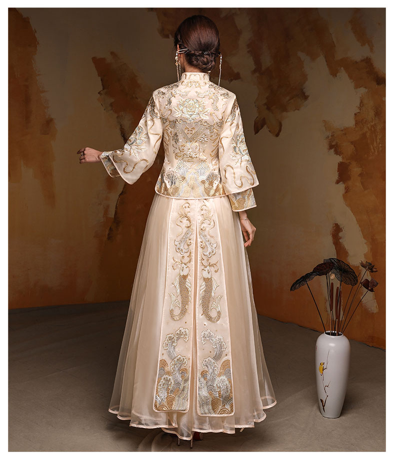 淡黃色家佳樂文學中式禮服，新娘結婚禮服