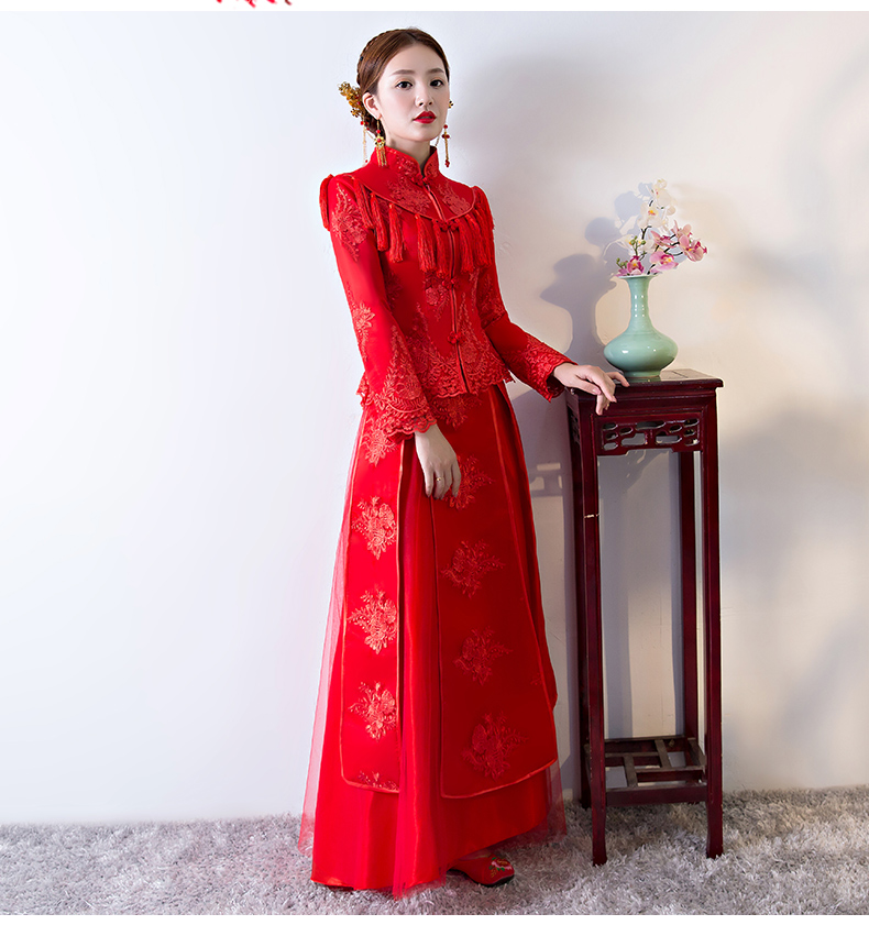 精致蕾絲花紋中式禮服，新娘結(jié)婚禮服